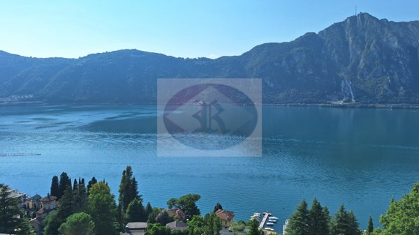 appartamento in vendita a Campione d'Italia in zona Posero