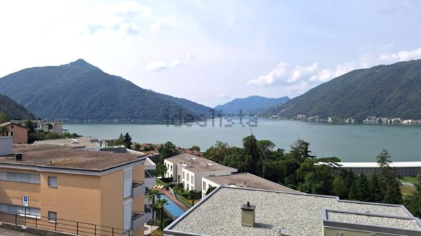 casa indipendente in vendita a Campione d'Italia in zona Cottima
