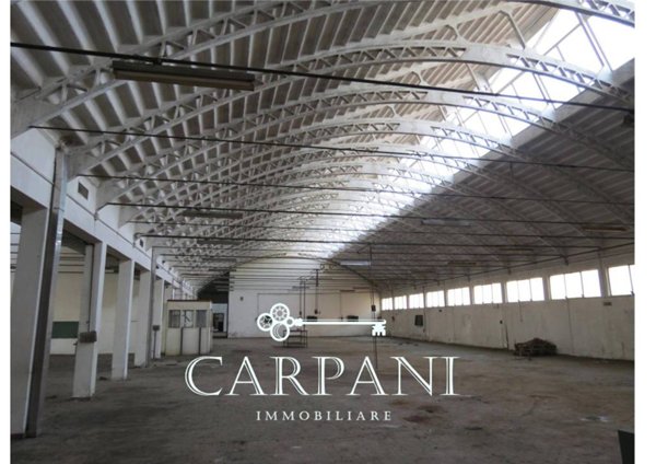 capannone in vendita a Cantù
