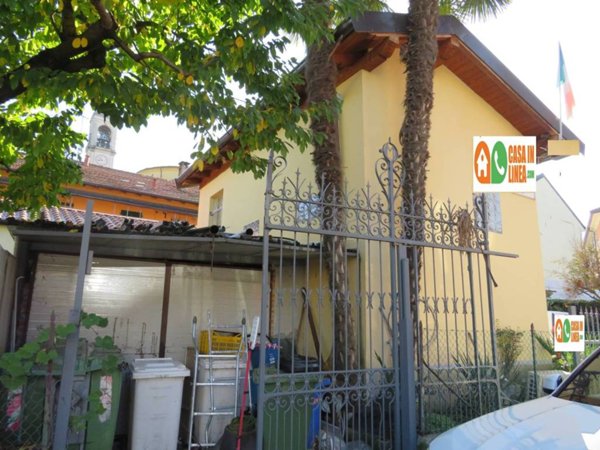 appartamento in vendita a Cantù in zona Vighizzolo
