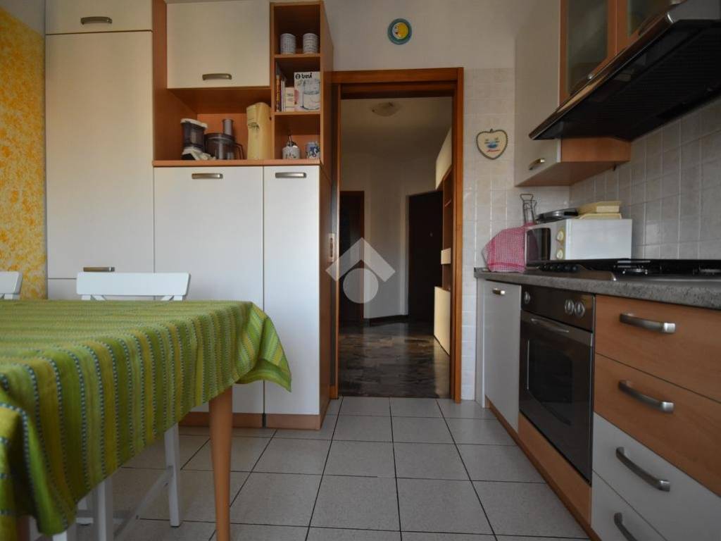 appartamento in vendita a Cantù in zona Vighizzolo
