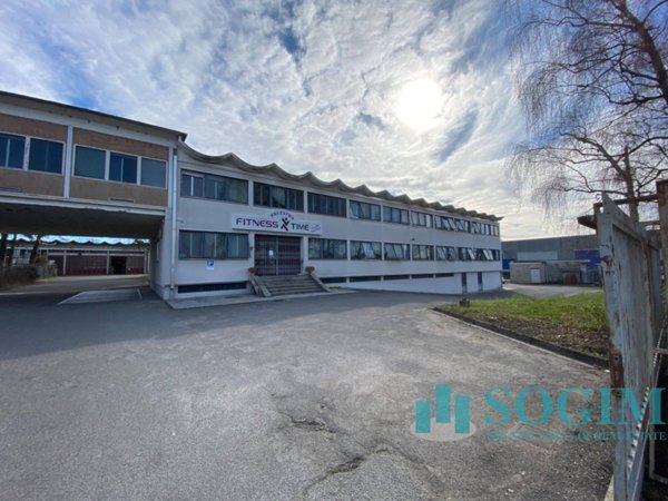 ufficio in vendita a Cantù in zona Vighizzolo