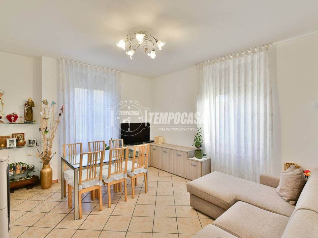 appartamento in vendita a Cantù in zona Cantù Asnago