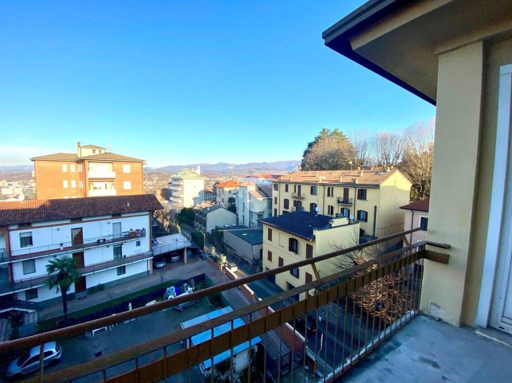 appartamento in vendita a Cantù