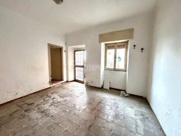 appartamento in vendita a Cantù in zona Cascina Amata