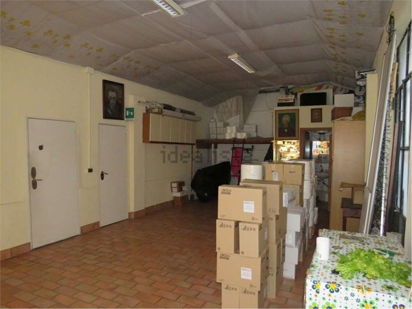 ufficio in vendita a Cantù in zona Vighizzolo