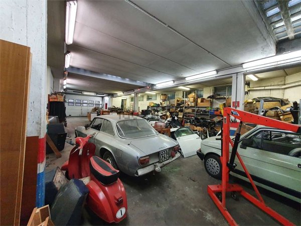 capannone in vendita a Cantù