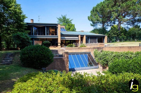 casa indipendente in vendita a Cantù