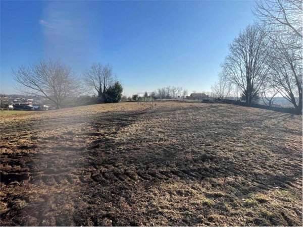 terreno agricolo in vendita a Cantù in zona Cascina Amata