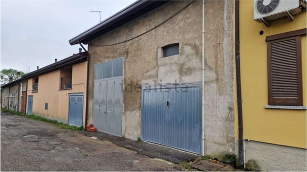 casa semindipendente in vendita a Cantù