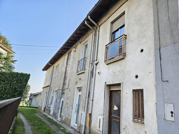 casa indipendente in vendita a Cantù