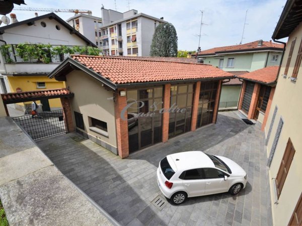 ufficio in vendita a Cantù