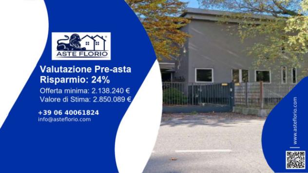 locale commerciale in vendita a Cantù
