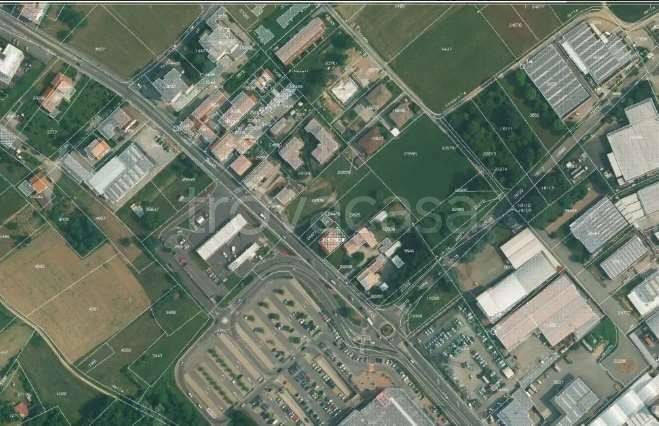 terreno agricolo in vendita a Cantù