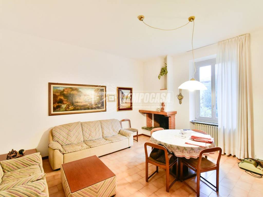 casa indipendente in vendita a Cantù