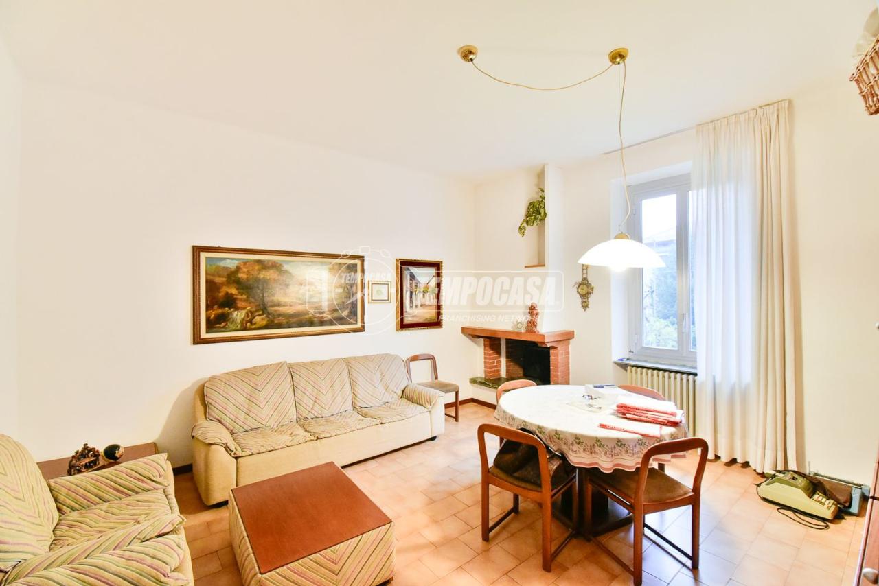 casa indipendente in vendita a Cantù