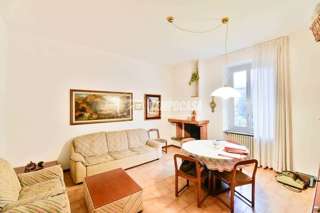 casa indipendente in vendita a Cantù