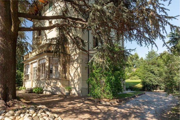 casa indipendente in vendita a Cantù