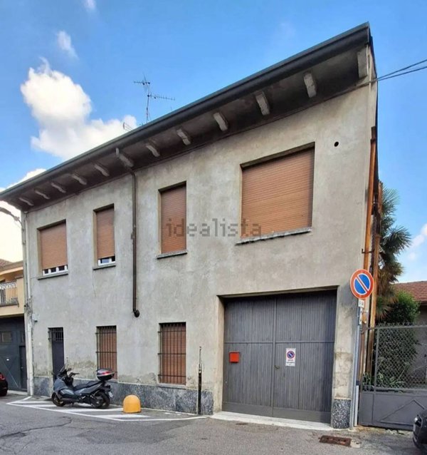 casa indipendente in vendita a Cantù