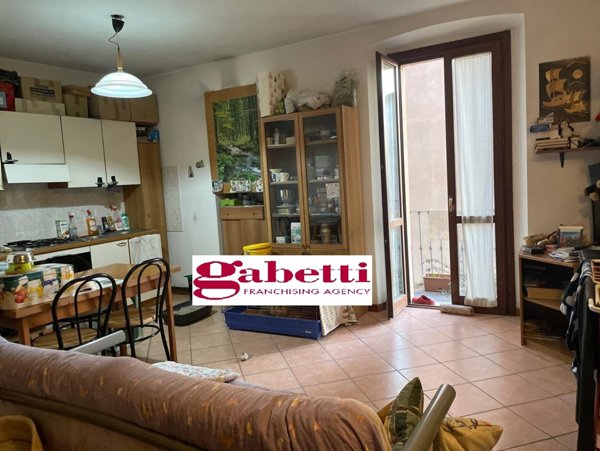 appartamento in vendita a Cantù in zona Cascina Amata