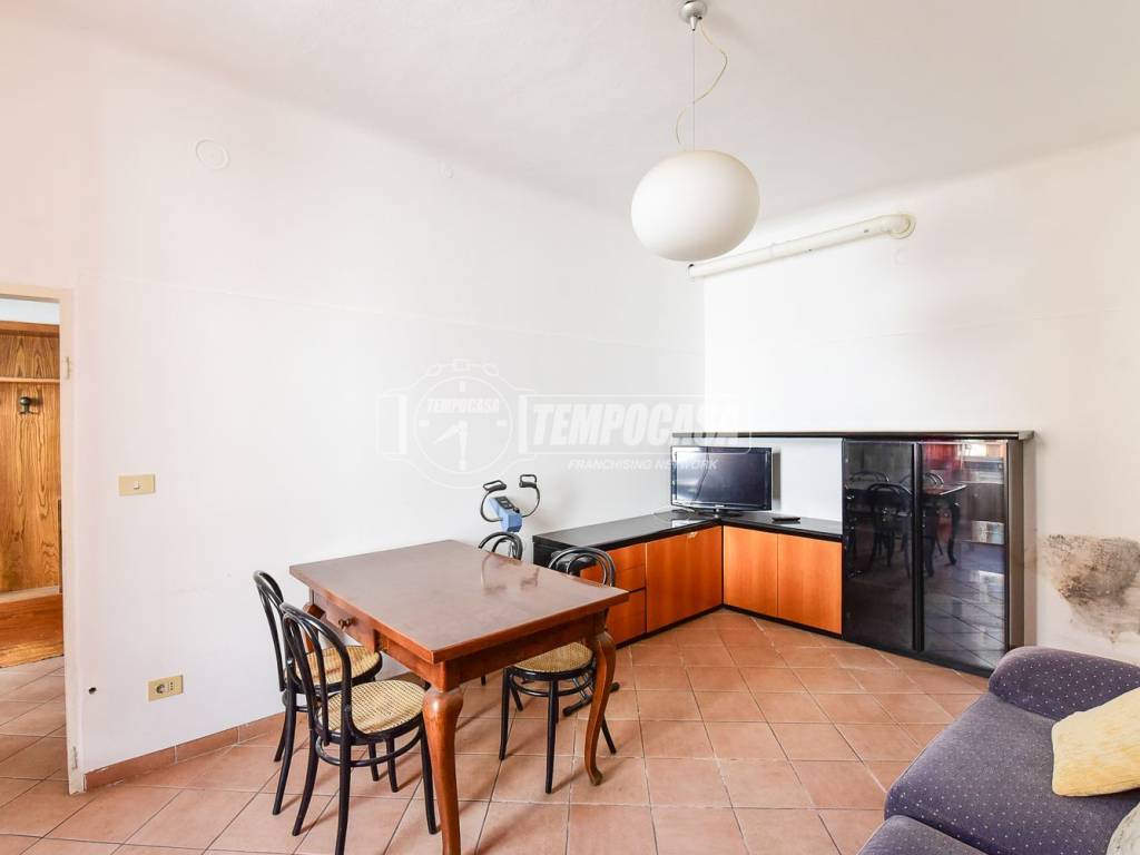 appartamento in vendita a Cantù in zona Cascina Amata