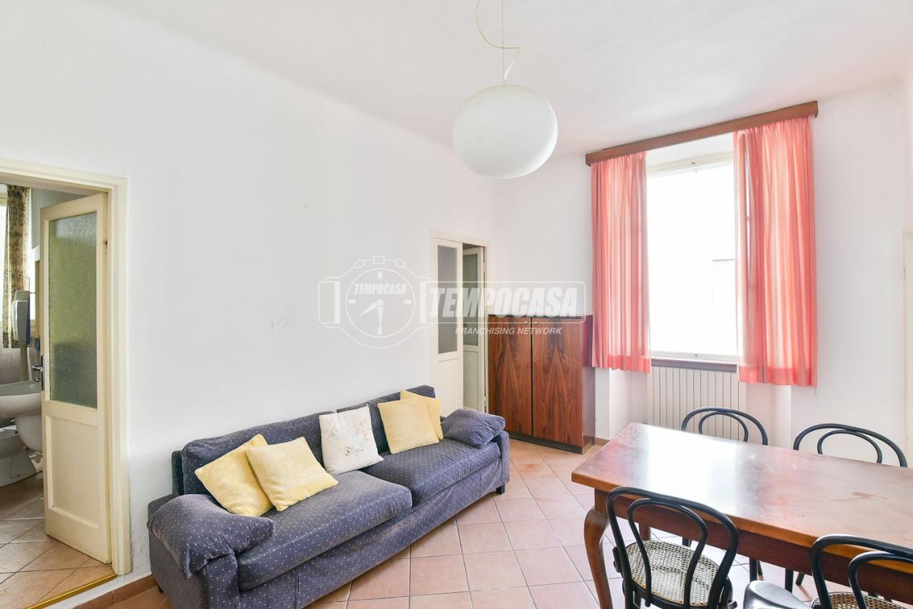 appartamento in vendita a Cantù in zona Cascina Amata