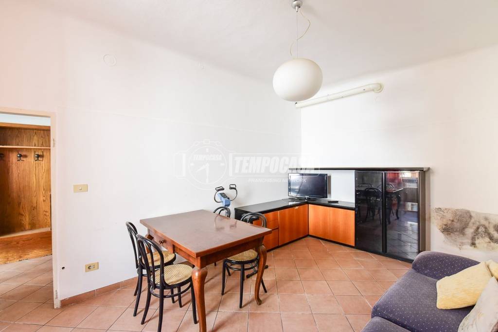 appartamento in vendita a Cantù in zona Cascina Amata