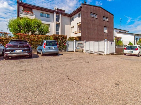 appartamento in vendita a Cantù in zona Cantù Asnago