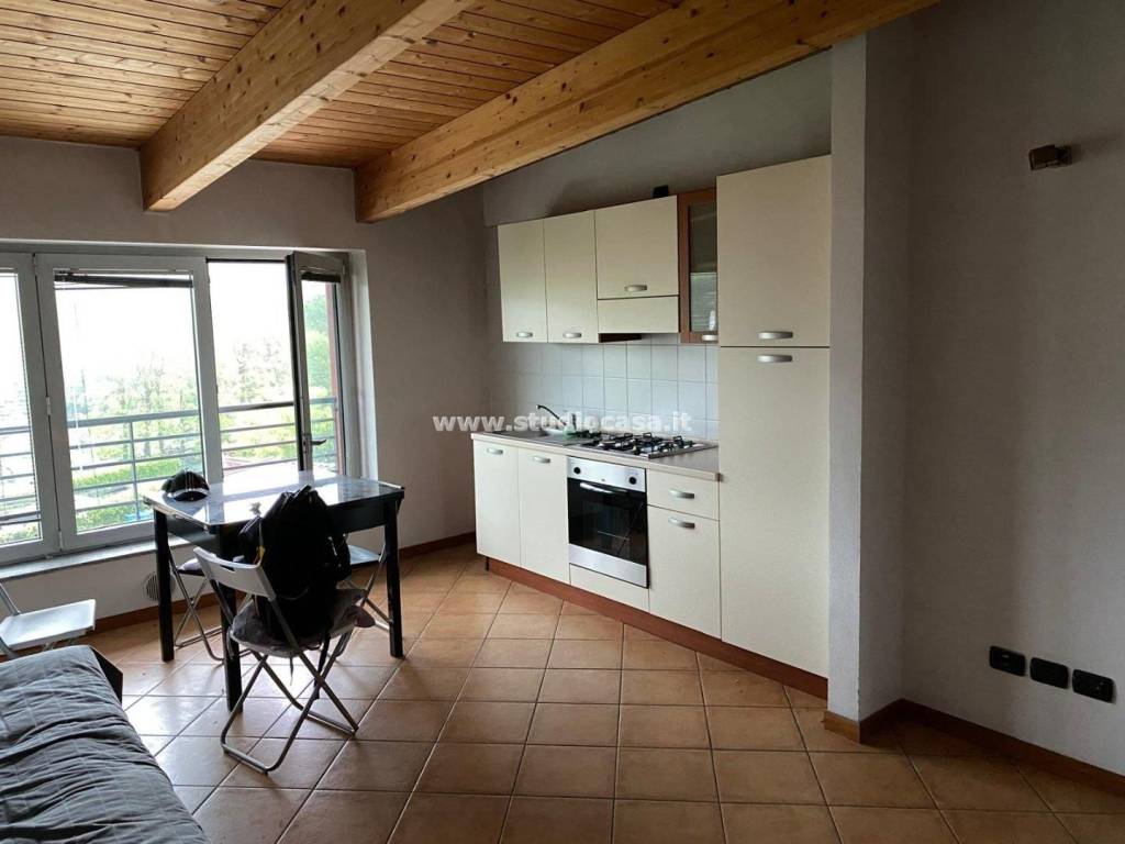 appartamento in vendita a Cantù in zona Cantù Asnago