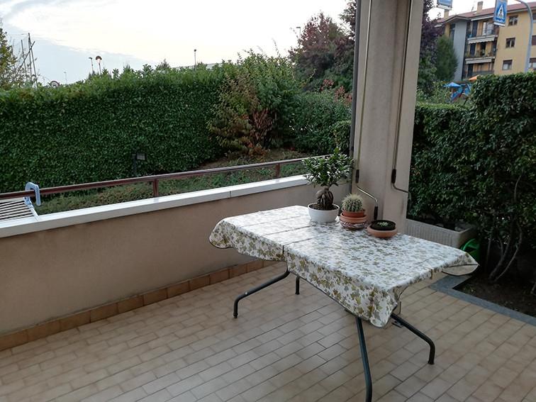 casa indipendente in vendita a Cantù in zona Vighizzolo
