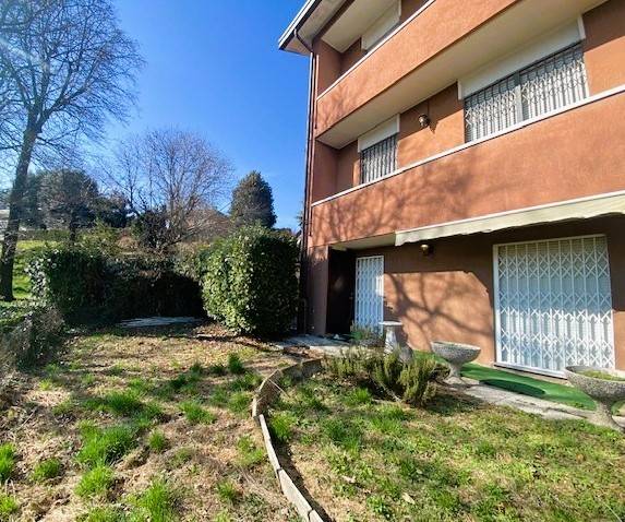 casa indipendente in vendita a Cantù