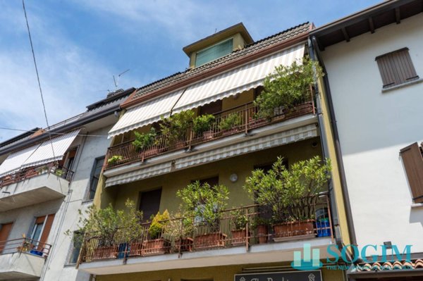 appartamento in vendita a Cantù in zona Vighizzolo