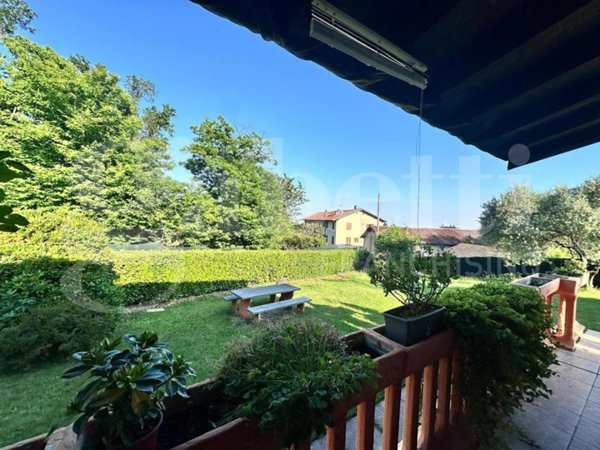 casa indipendente in vendita a Cantù