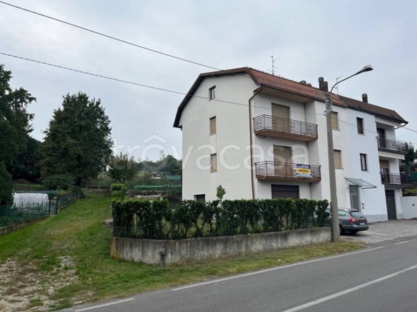 casa indipendente in vendita a Cantù
