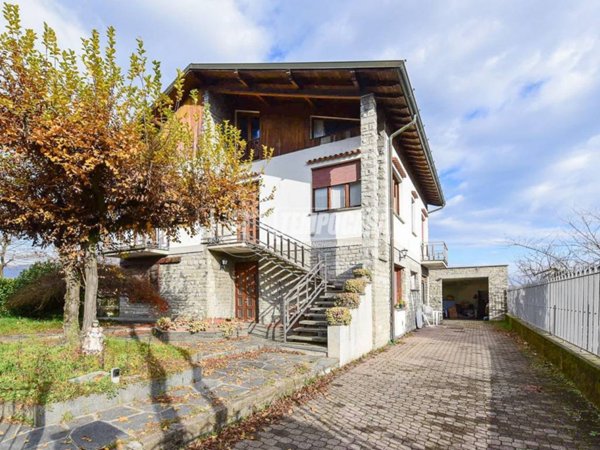 casa indipendente in vendita a Cantù