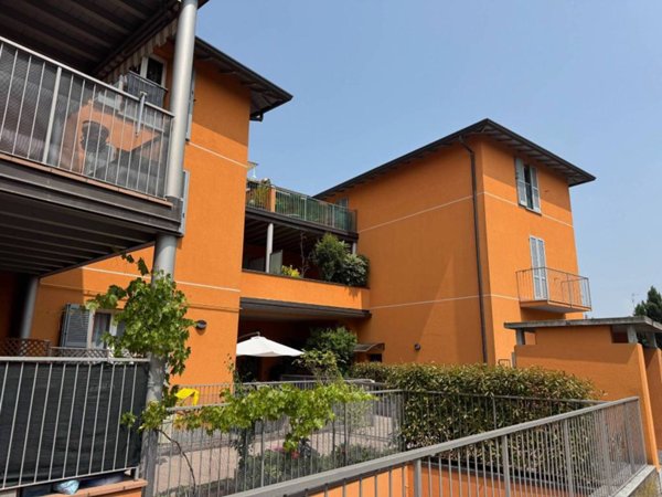 appartamento in vendita a Cantù in zona Vighizzolo