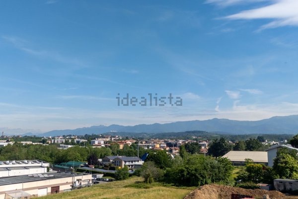 casa indipendente in vendita a Cantù