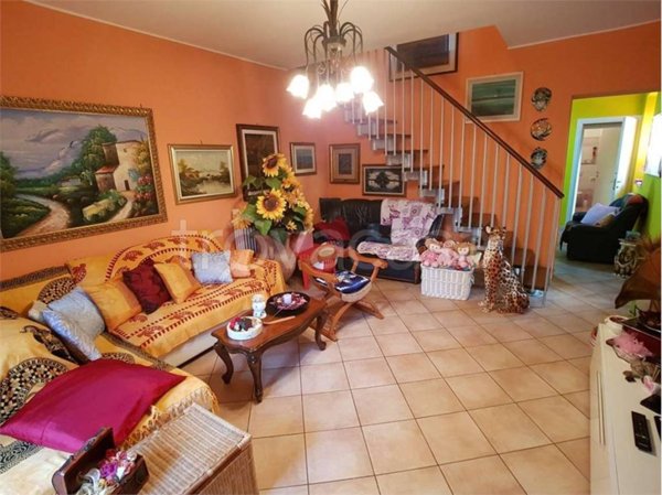 appartamento in vendita a Cantù in zona Cascina Amata