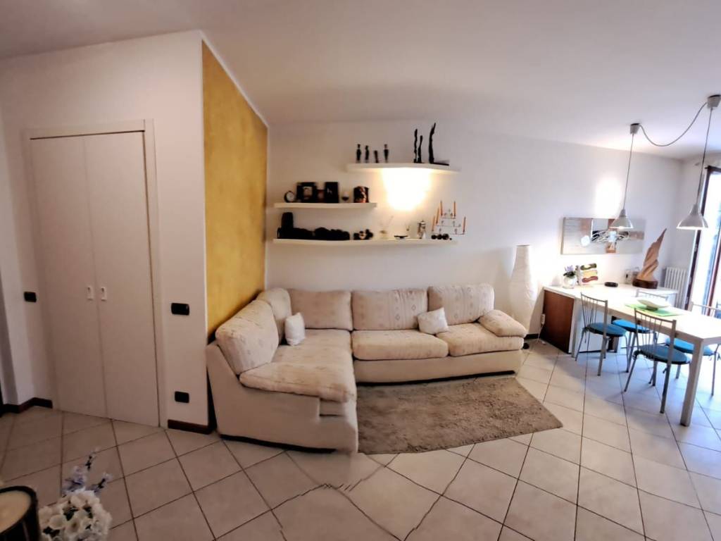 appartamento in vendita a Cantù