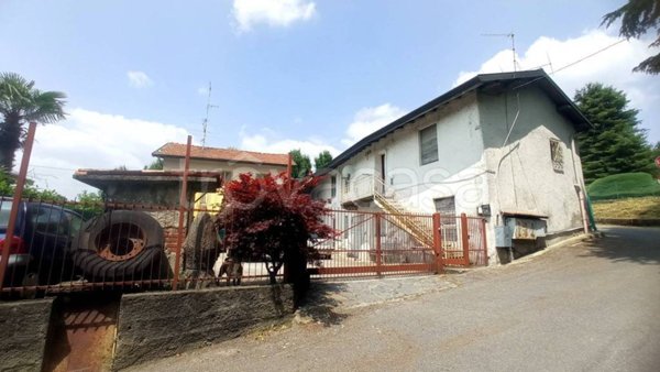 casa indipendente in vendita a Cantù