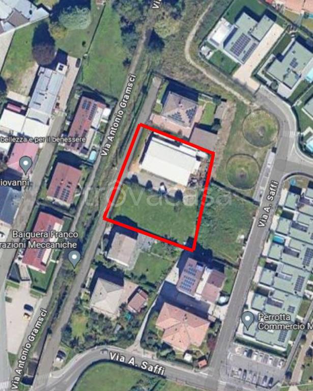 terreno edificabile in vendita a Cantù