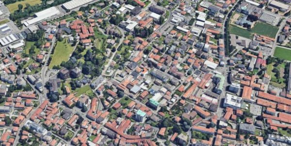 casa indipendente in vendita a Cantù