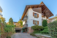 casa indipendente in vendita a Cantù