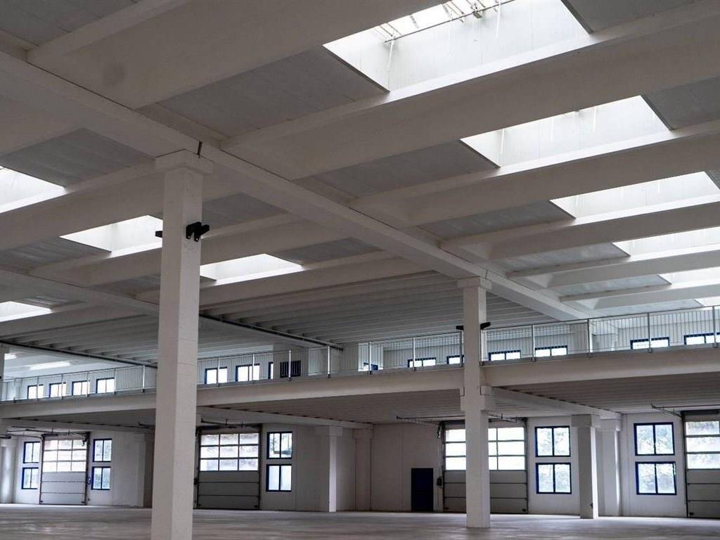 capannone in vendita a Cantù