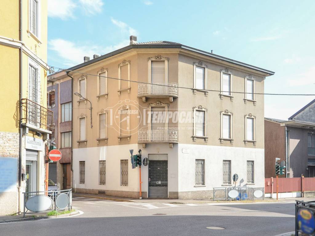 ufficio in vendita a Cantù