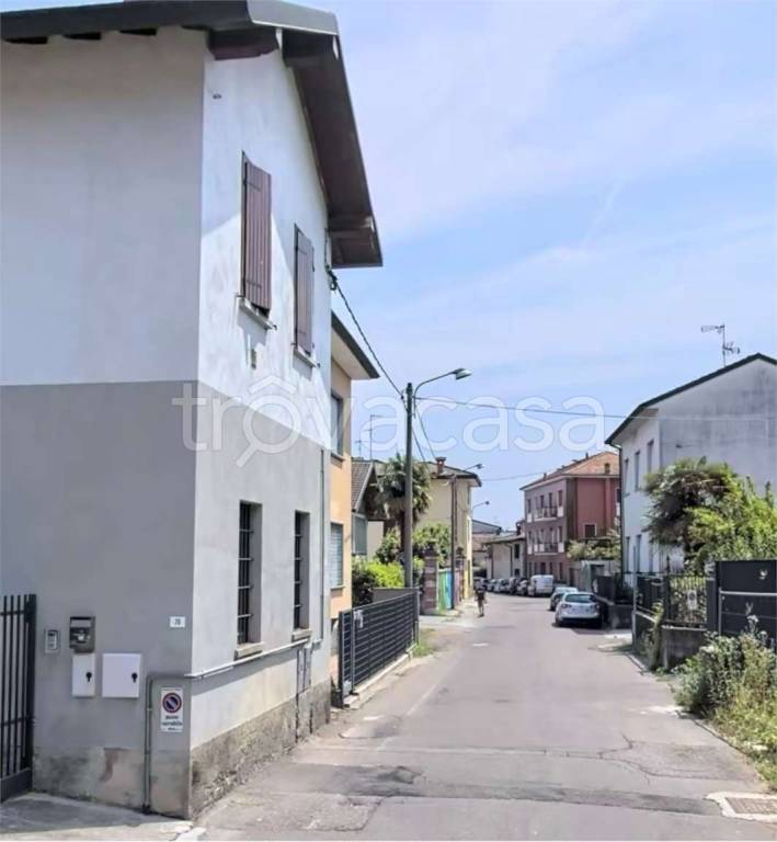 appartamento in vendita a Cantù in zona Vighizzolo