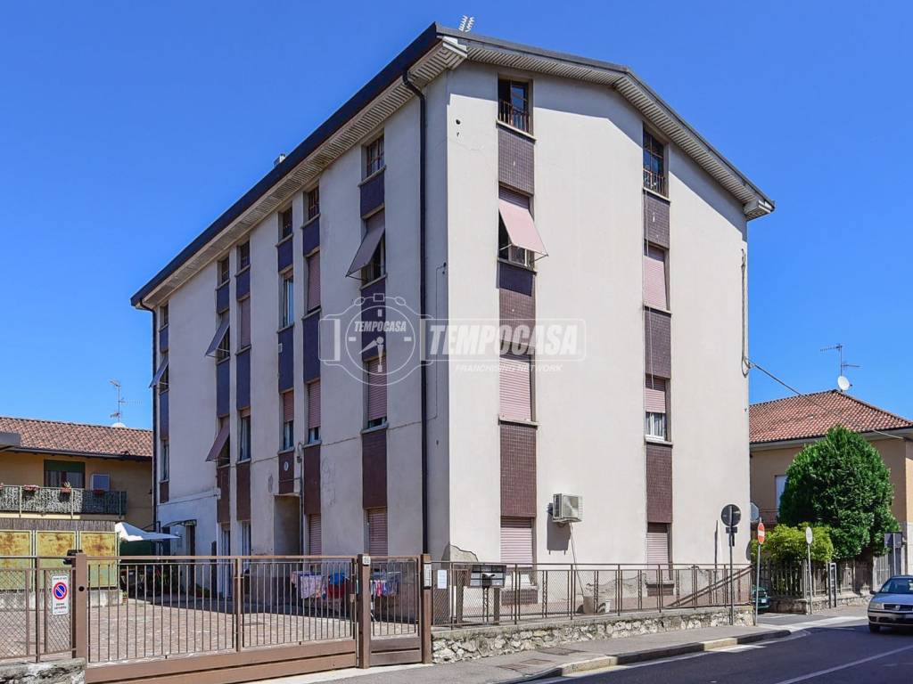 appartamento in vendita a Cantù in zona Vighizzolo