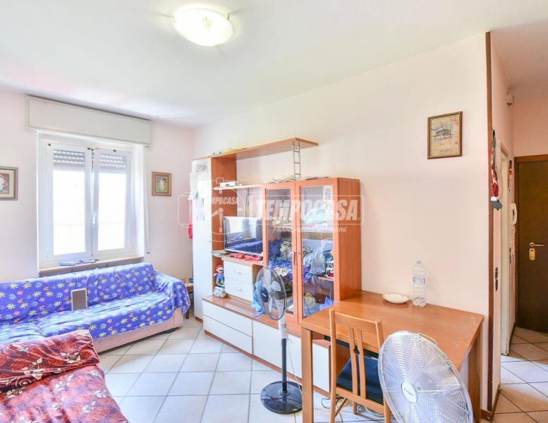 appartamento in vendita a Cantù in zona Vighizzolo