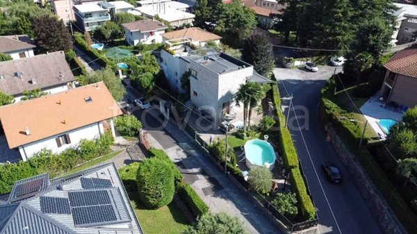 casa indipendente in vendita a Cantù