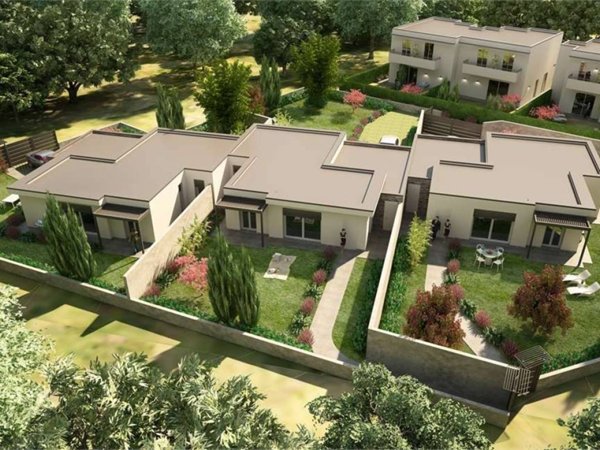casa indipendente in vendita a Cantù in zona Vighizzolo